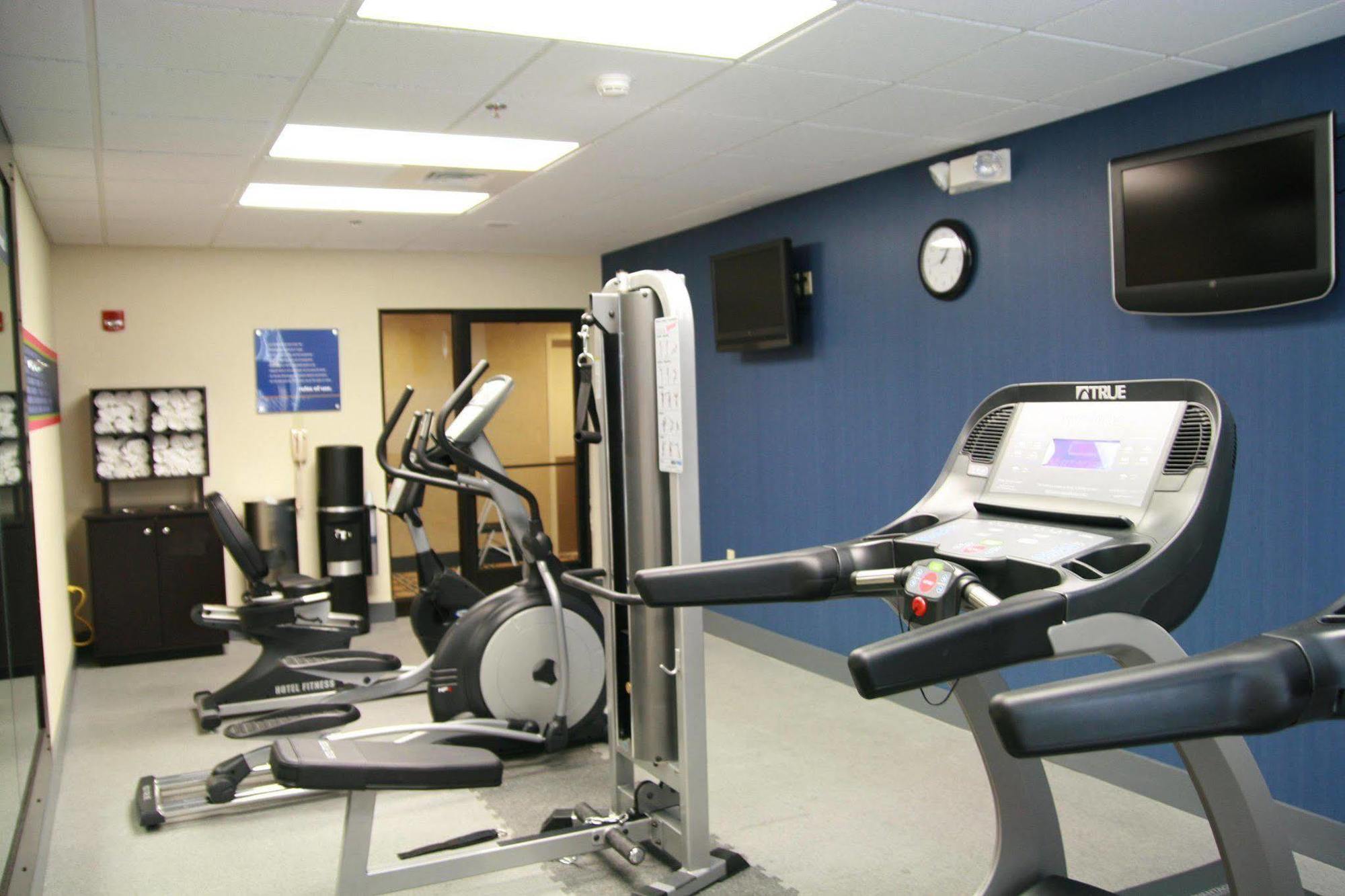 Hampton Inn Topeka Facilities photo