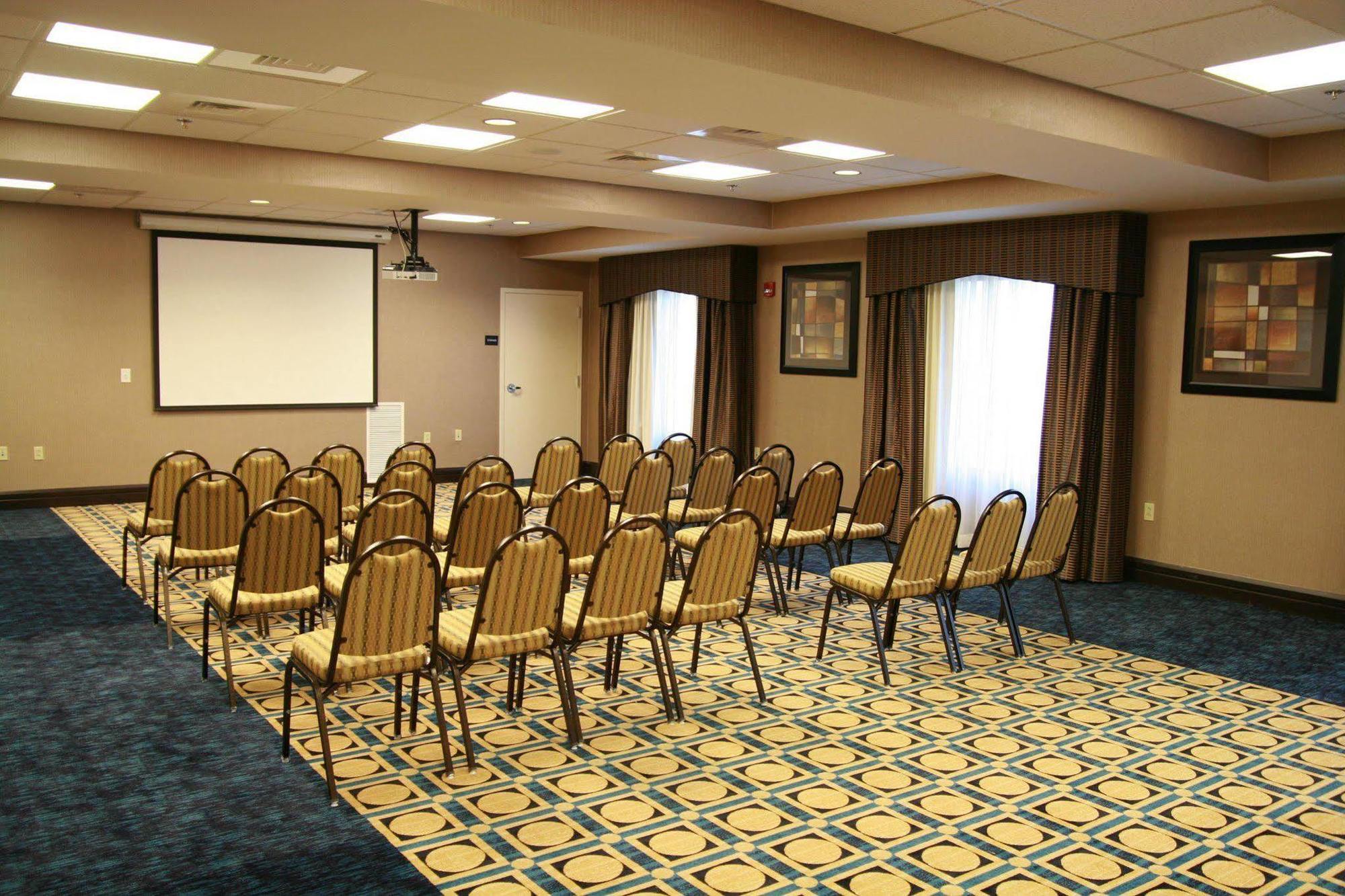 Hampton Inn Topeka Facilities photo